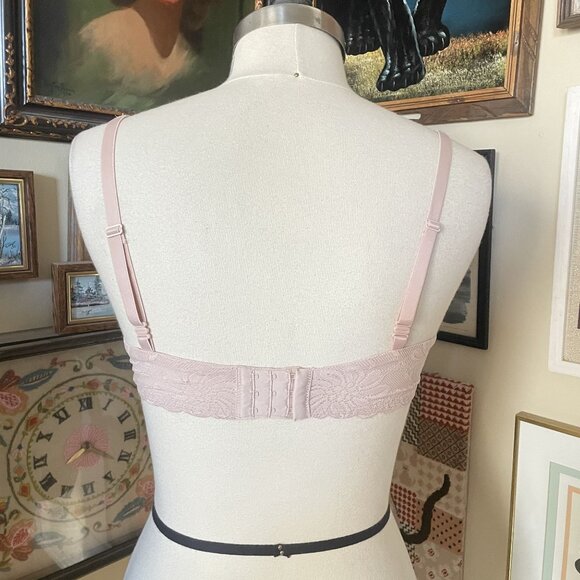 Wacoal Pink Soft Sense Lightweight Stretch Lace Underwire Bra Size 36D - Picture 4 of 6